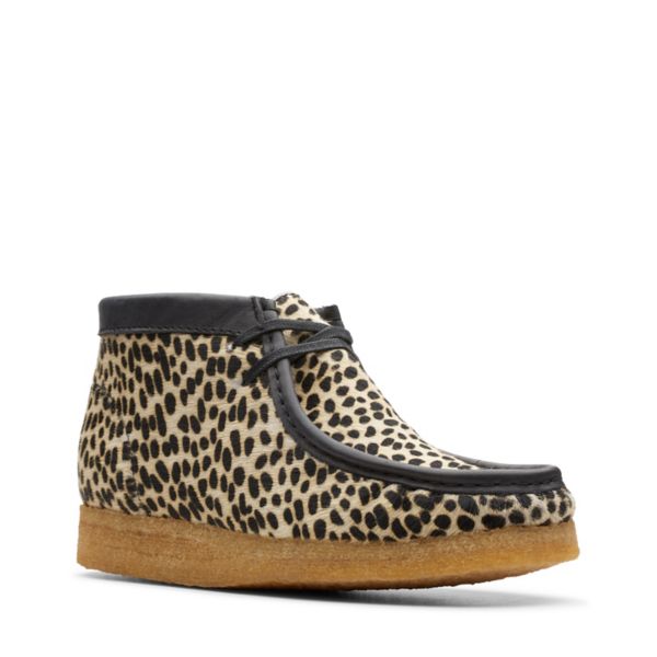 Clarks Womens Wallabee Boot Ankle Boots Cheetah Print | UK-7614592